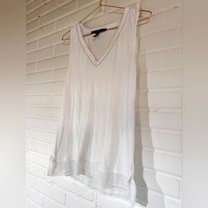 White House Black Market tank